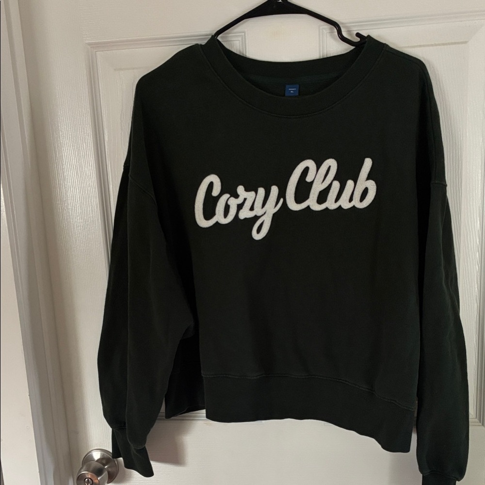 ✨Old Navy Dark Green Crew Neck Sweater